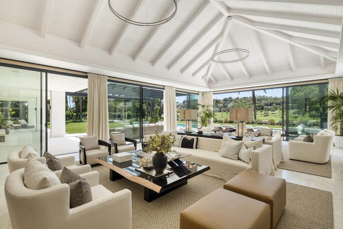 Frontline Golf Villa, Las Brisas, Nueva Andalucía — photo 6 of 30