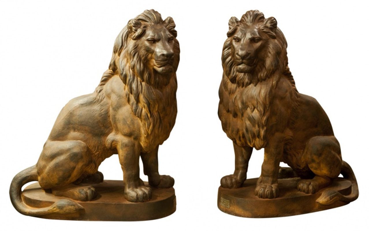 Antoine Durenne Cast-Iron Lion — photo 1 of 8