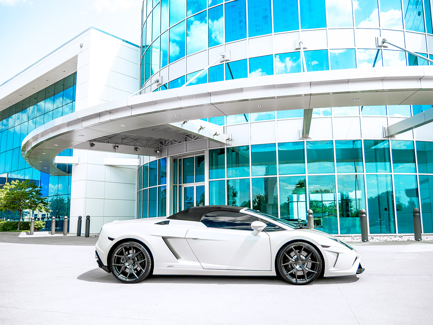 2013 Lamborghini Gallardo Spyder LP 560-4 — photo 6 of 30