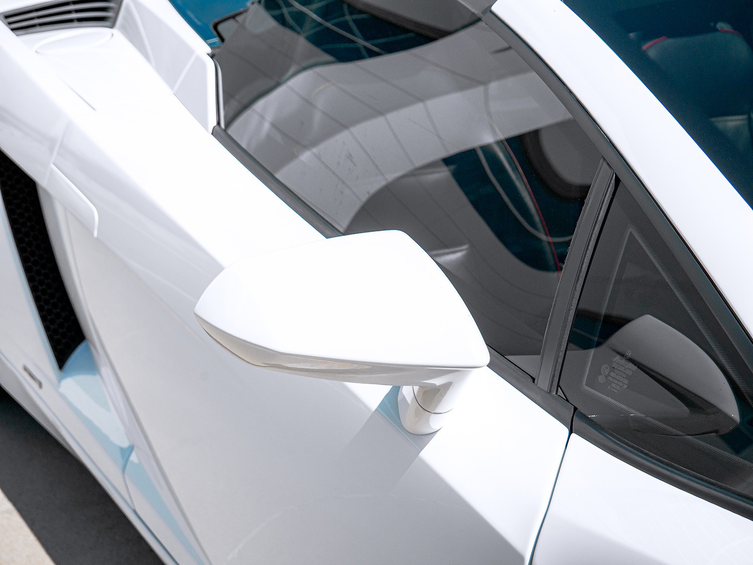 2014 Lamborghini Gallardo Spyder LP 560-4 50th Anniversary Final Edition — photo 14 of 30