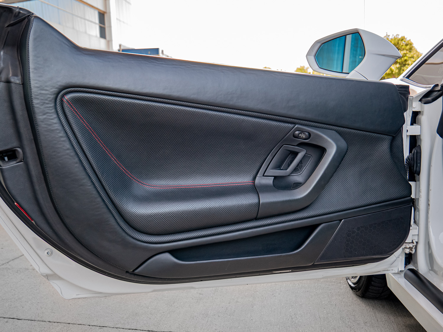 2014 Lamborghini Gallardo Spyder LP 560-4 50th Anniversary Final Edition — photo 24 of 30