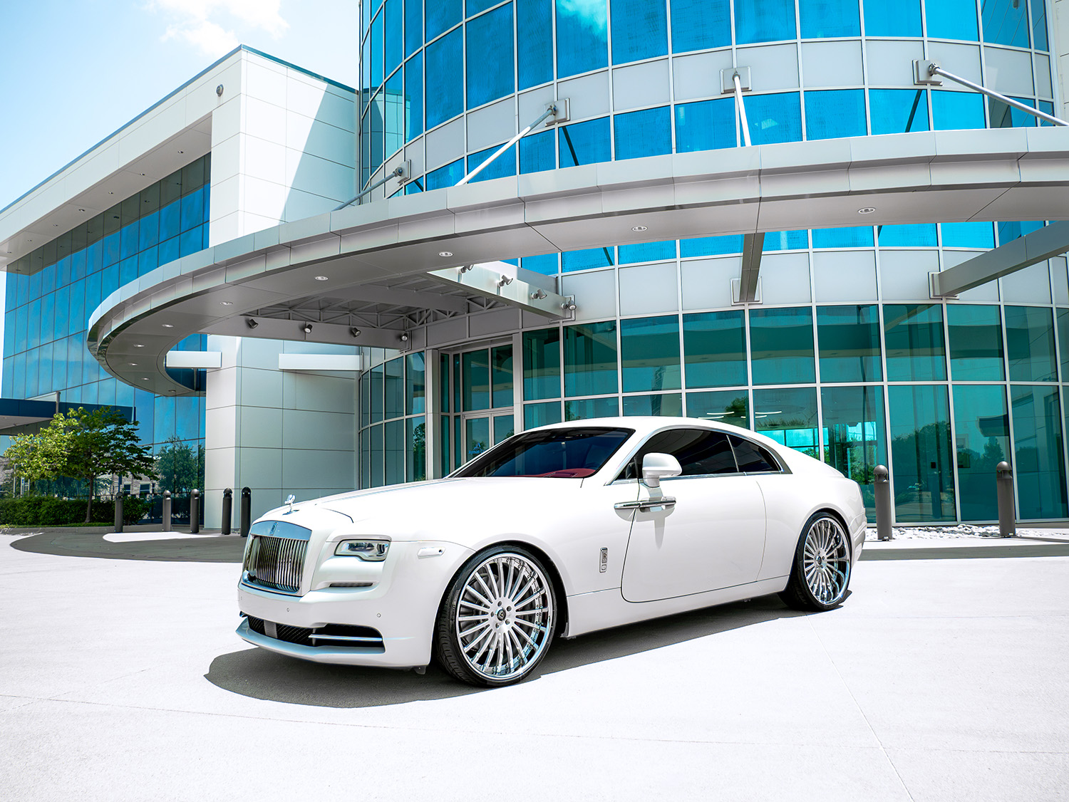 2017 Rolls-Royce Wraith — photo 1 of 30