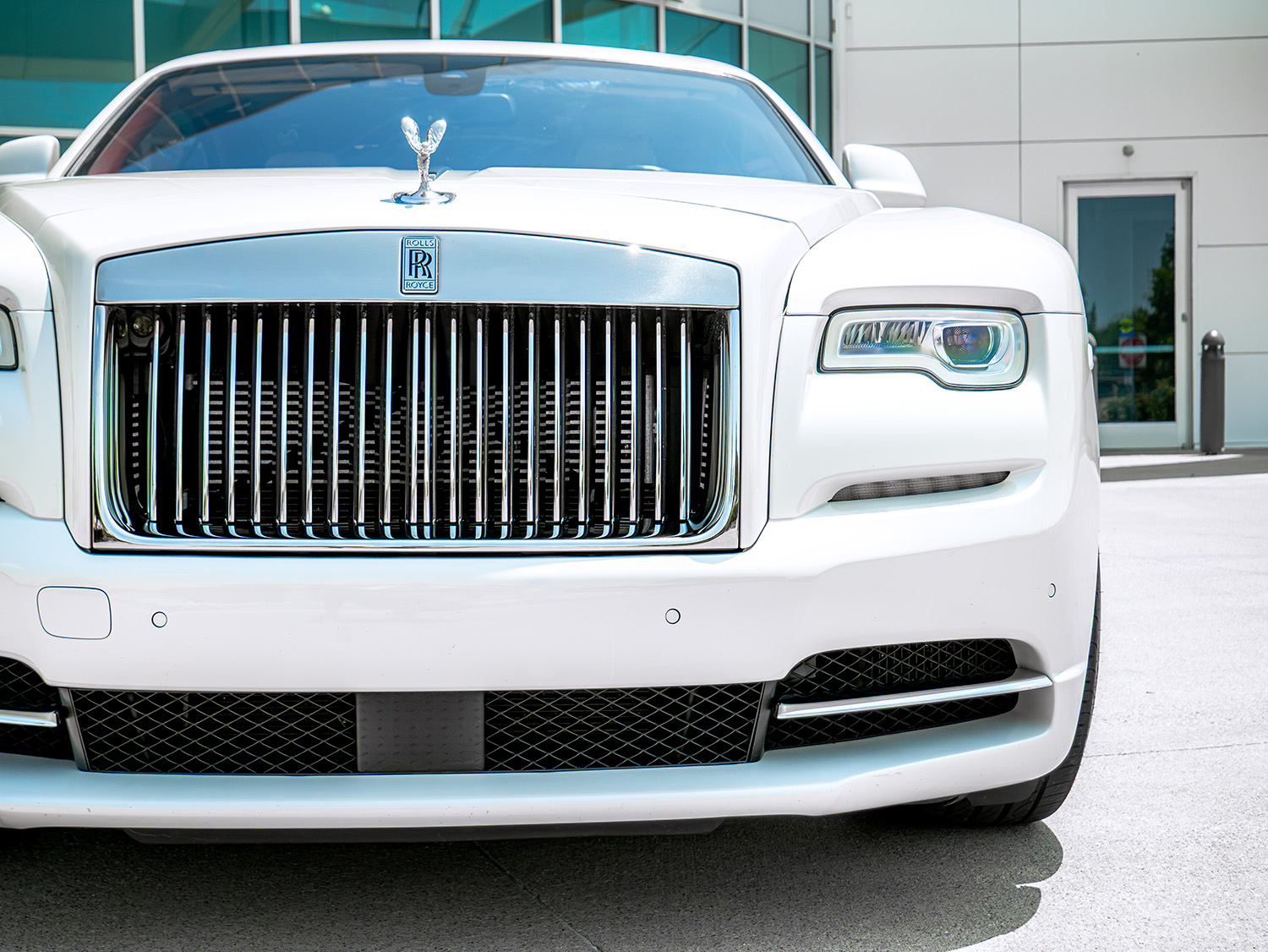 2017 Rolls-Royce Wraith — photo 11 of 30