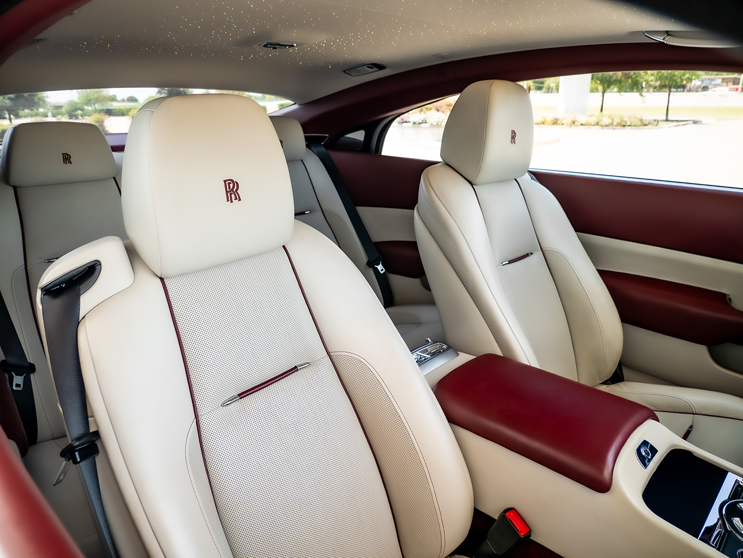 2017 Rolls-Royce Wraith — photo 28 of 30