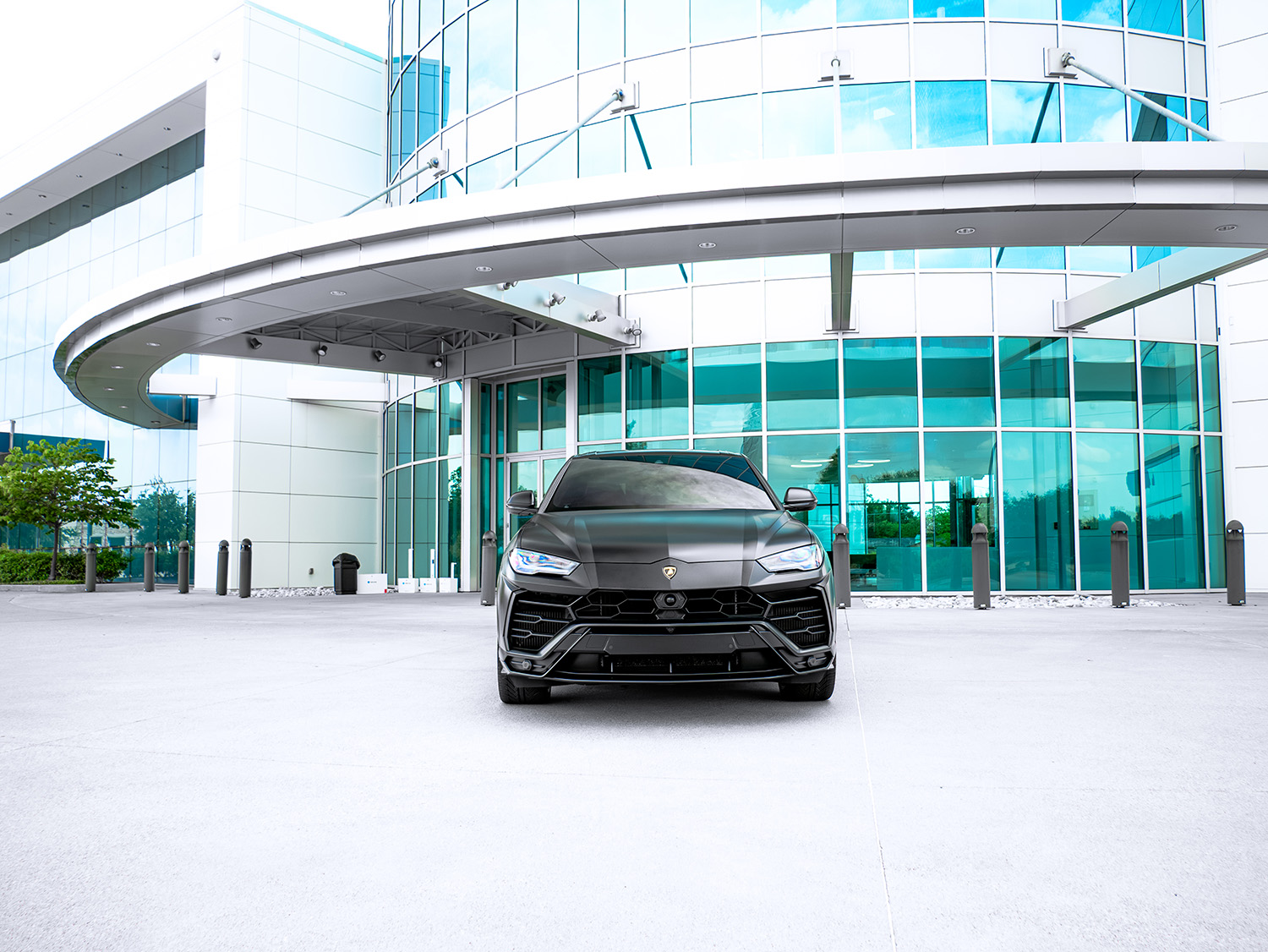 2021 Lamborghini Urus — photo 8 of 30