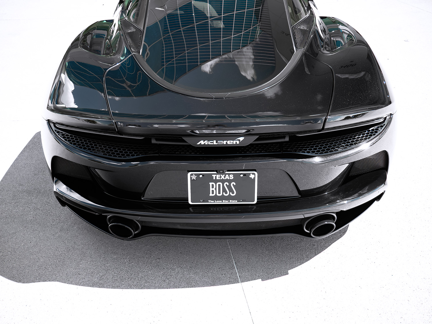 2023 McLaren GT — photo 13 of 30