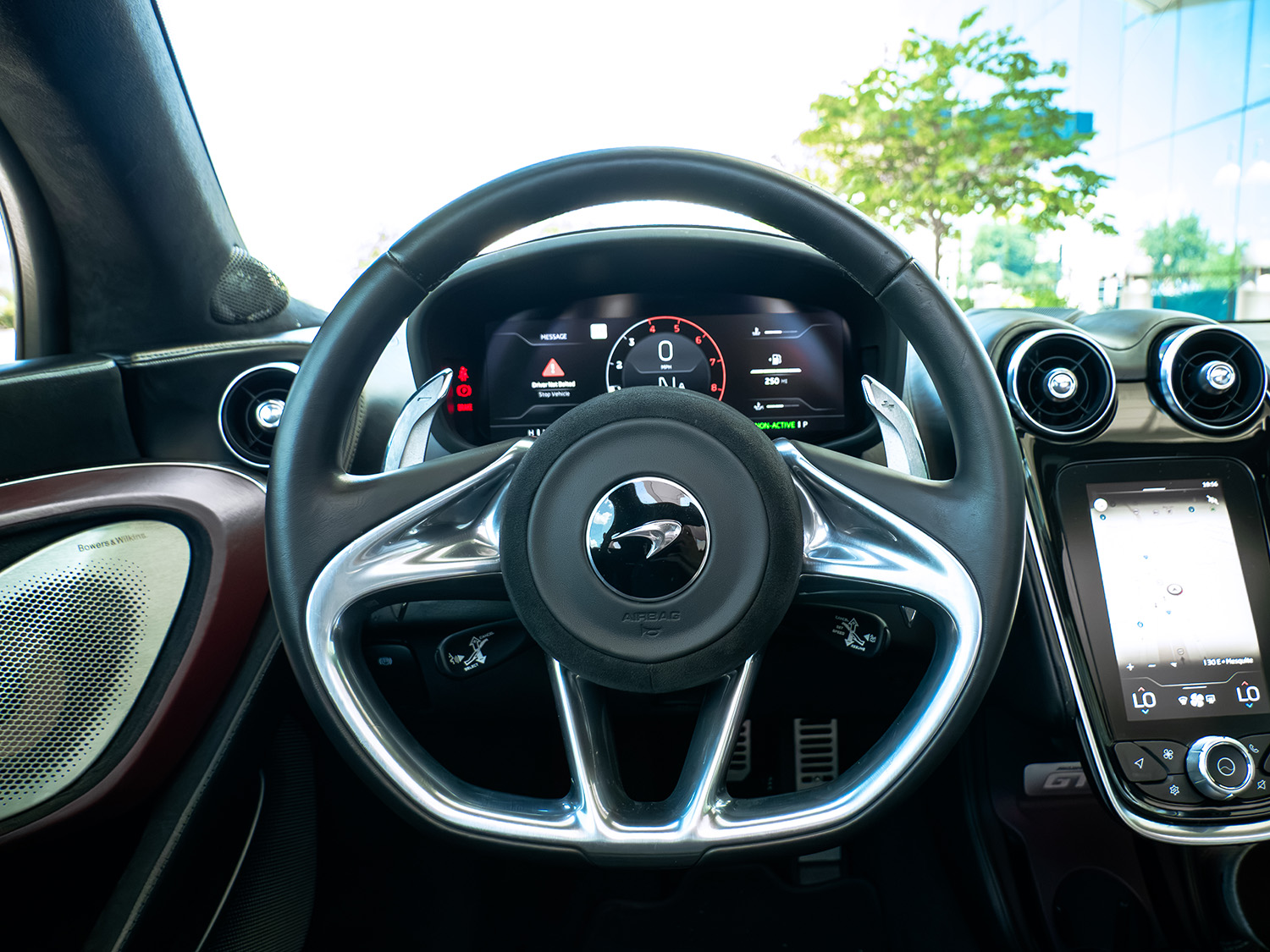 2023 McLaren GT — photo 27 of 30