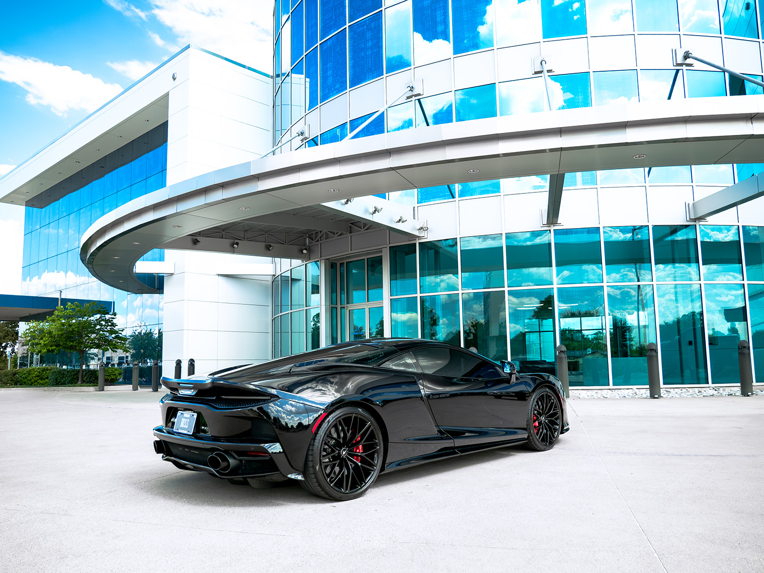 2023 McLaren GT — photo 5 of 30