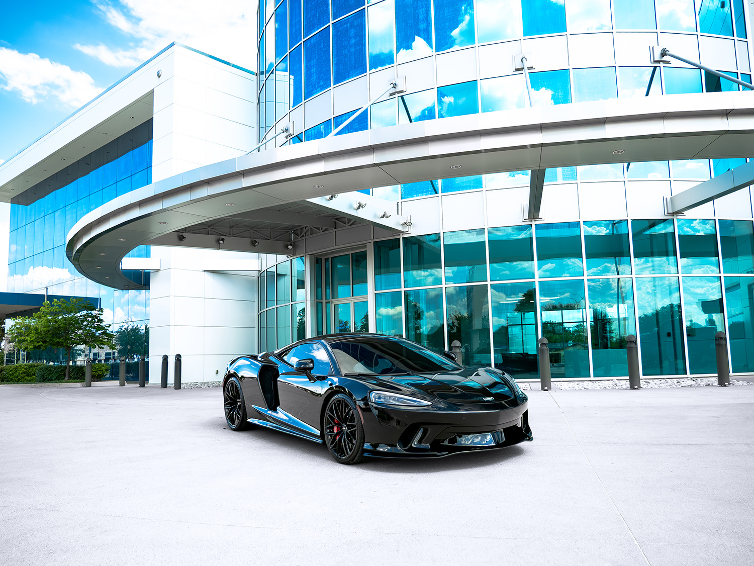 2023 McLaren GT — photo 7 of 30