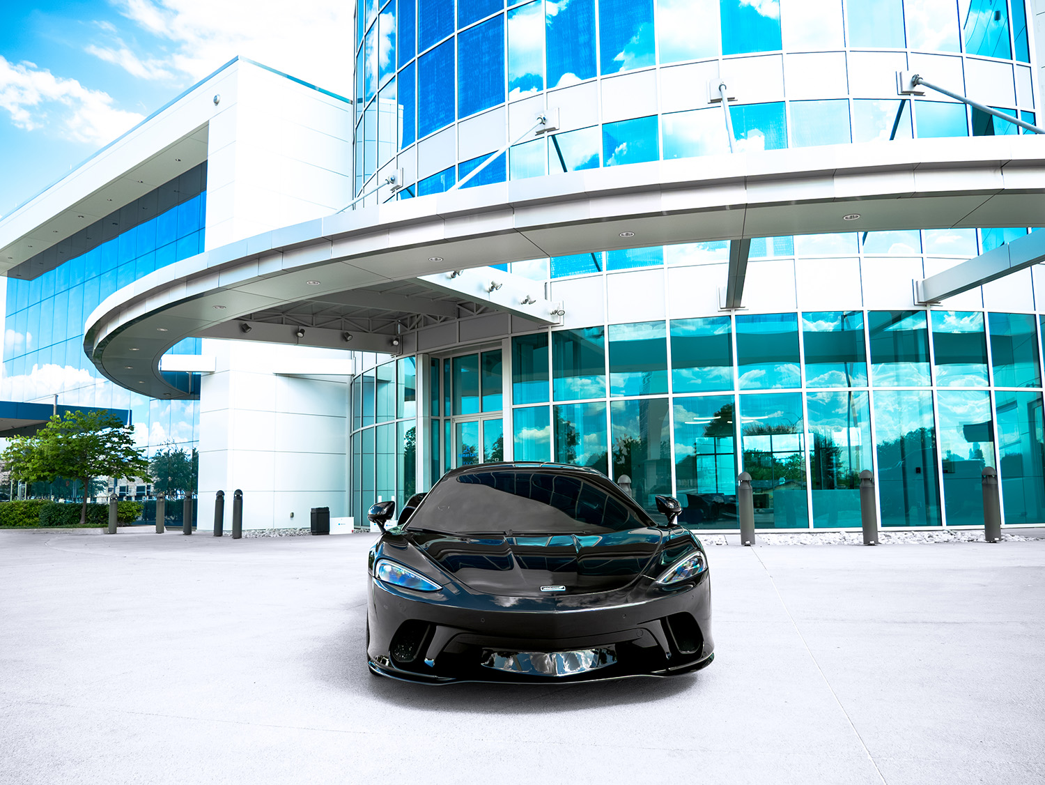 2023 McLaren GT — photo 8 of 30