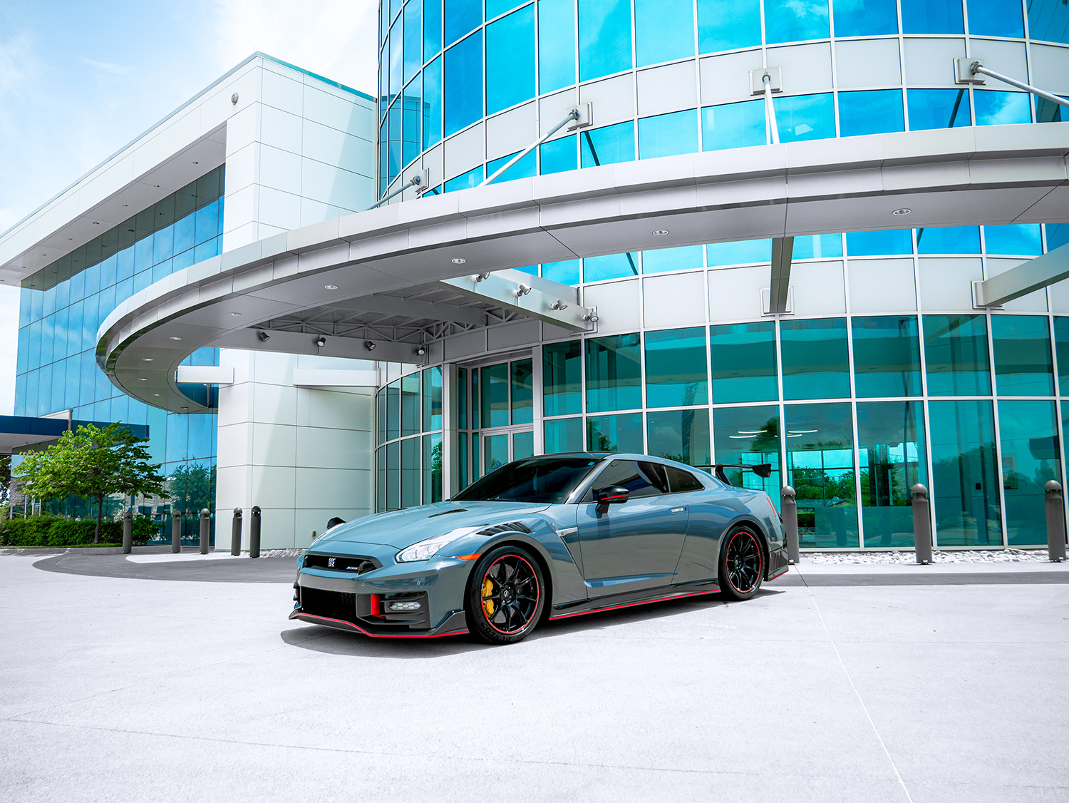 2024 Nissan GT-R NISMO — photo 1 of 30