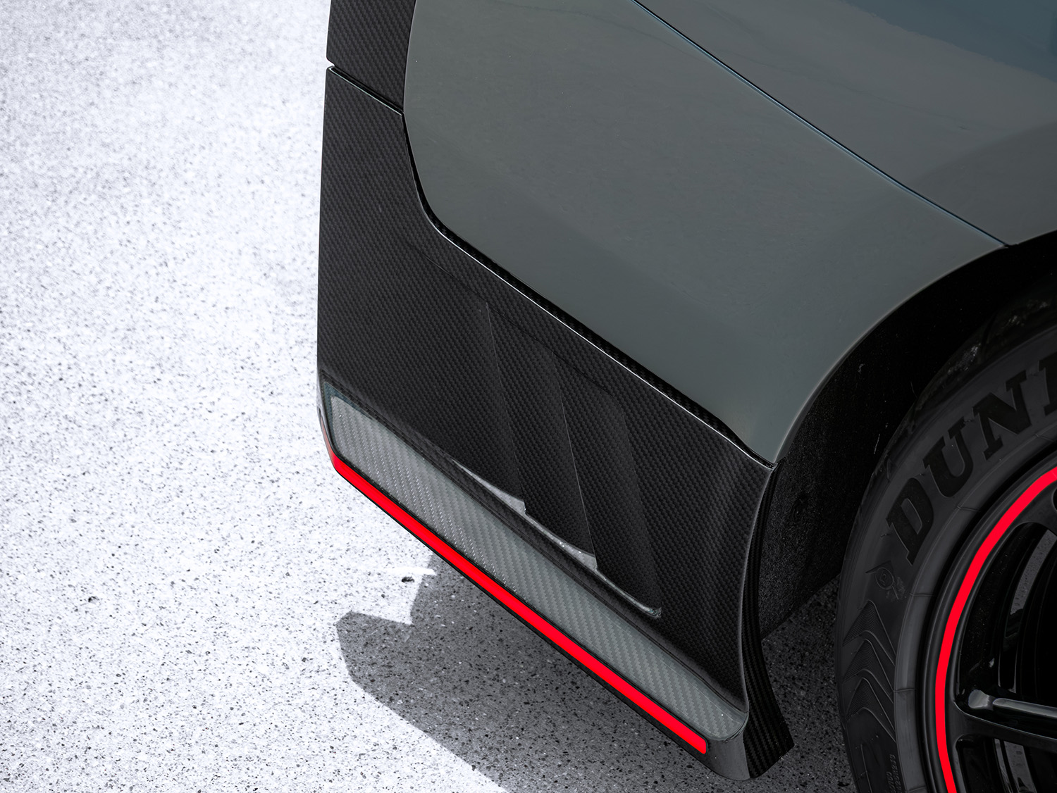 2024 Nissan GT-R NISMO — photo 18 of 30