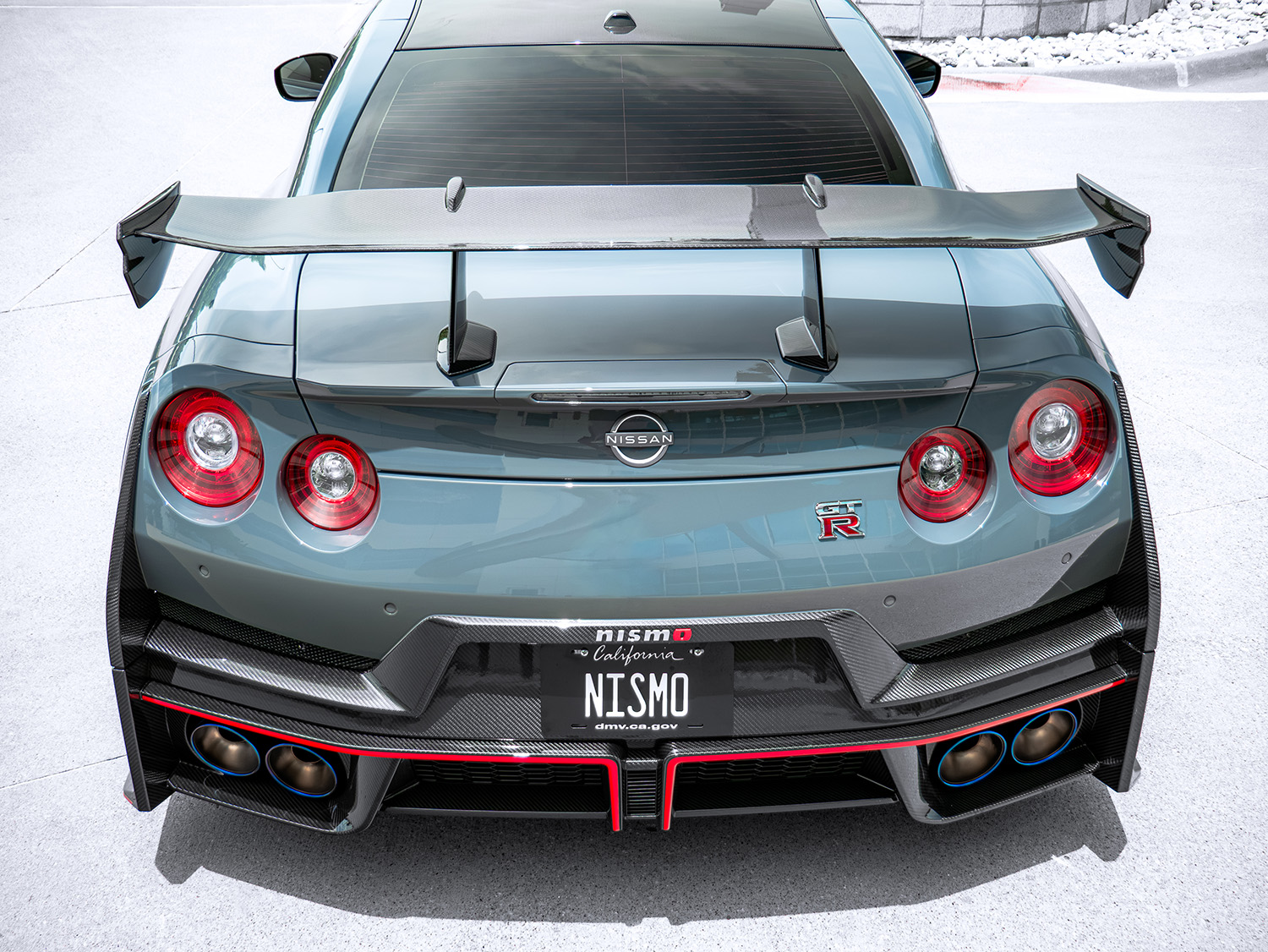 2024 Nissan GT-R NISMO — photo 20 of 30