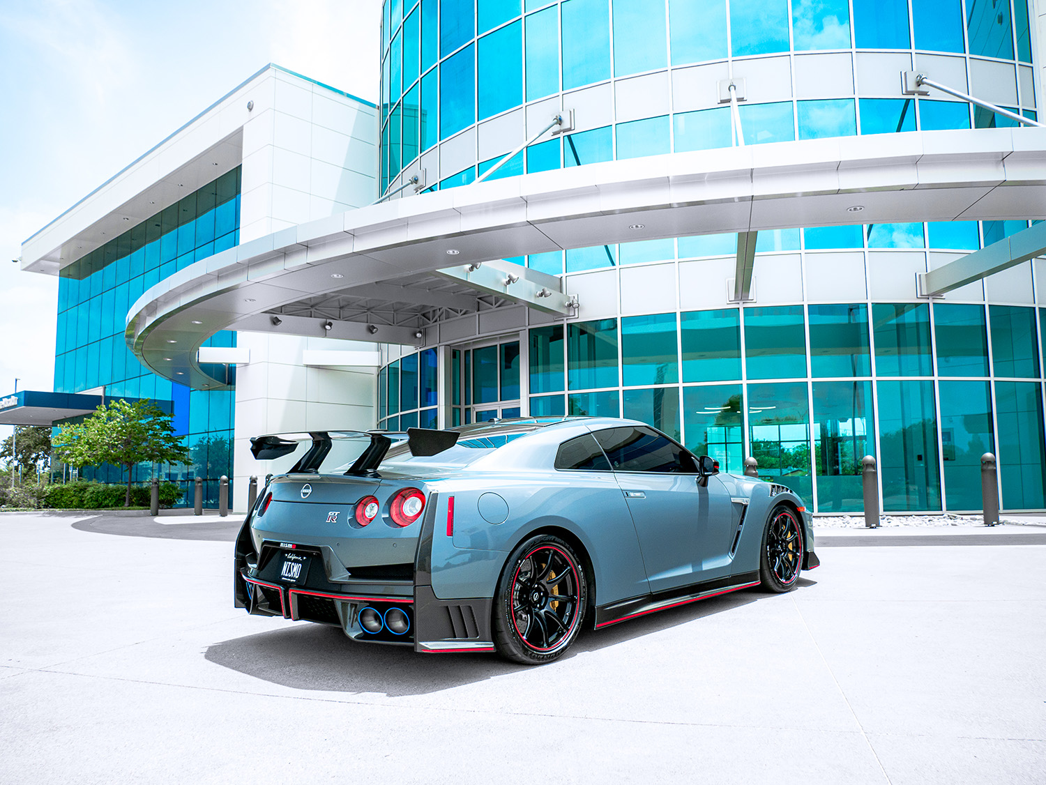 2024 Nissan GT-R NISMO — photo 5 of 30